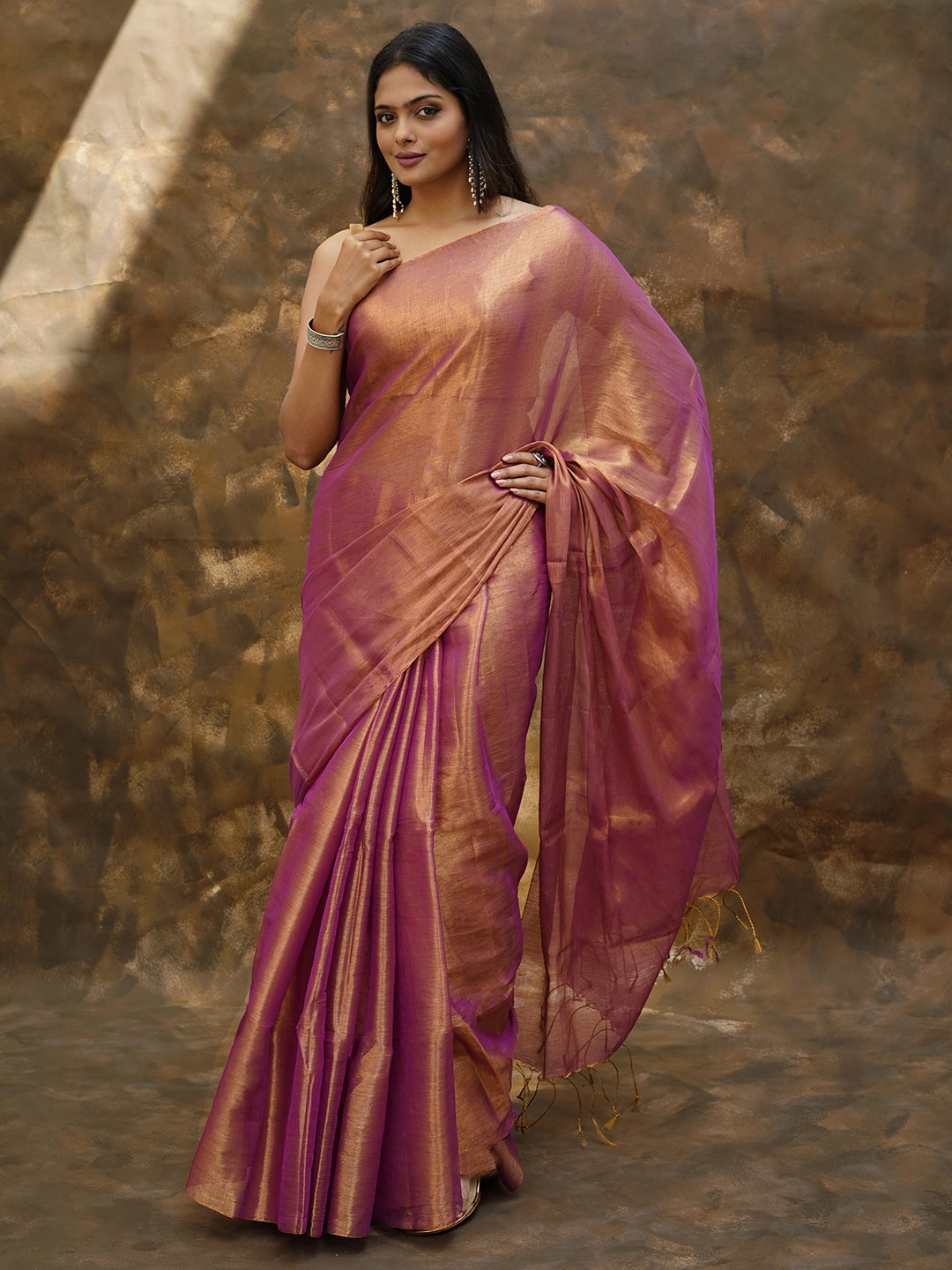 

TEEJH Art Silk Tissue Saree, Magenta