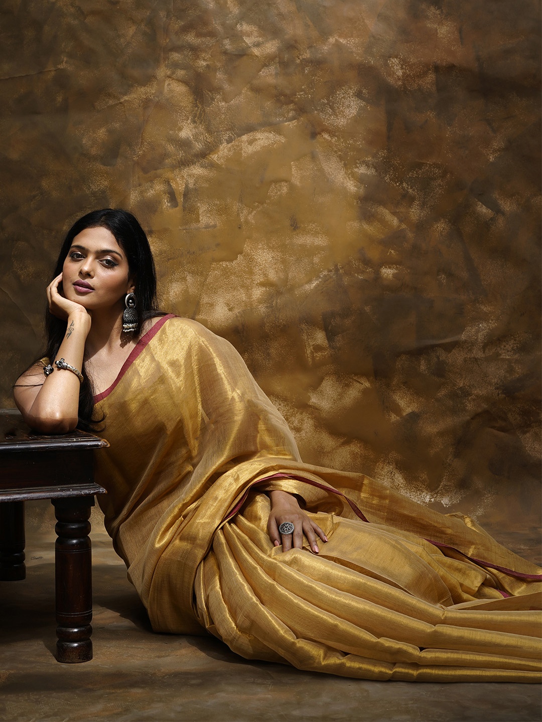 

TEEJH Art Silk Tissue Saree, Gold