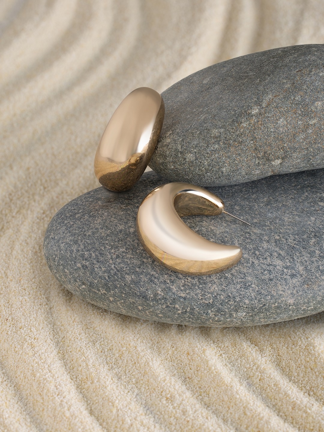 

Zaveri Pearls Gold-Plated Studs Earrings