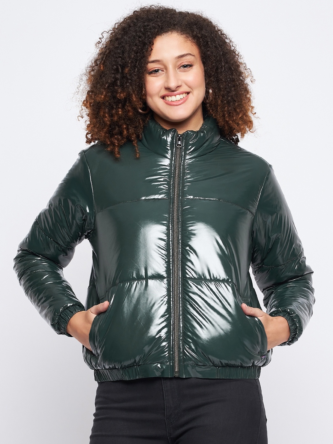 

Okane Mock Collar Long Sleeves Lightweight Nylon Crop Puffer Jacket, Olive