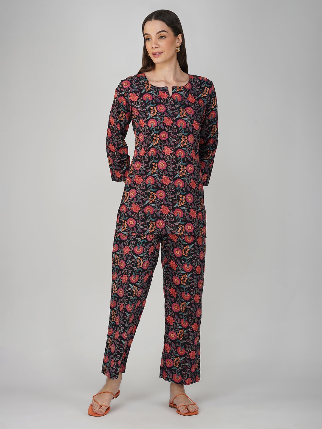 

SPARSA Floral Printed Pure Cotton Top With Trousers, Black