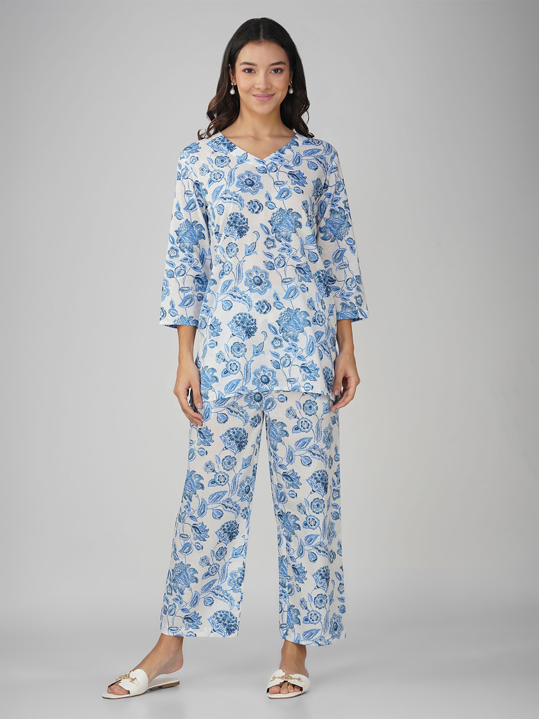 

SPARSA Floral Printed Pure Cotton Tunic With Trousers Co-ord Set, White