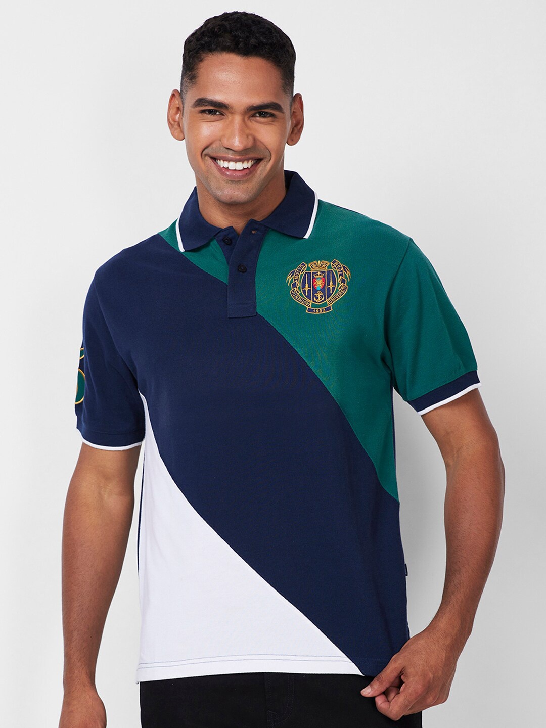 

CELSIUS Colourblocked Polo Collar Applique T-shirt, Green