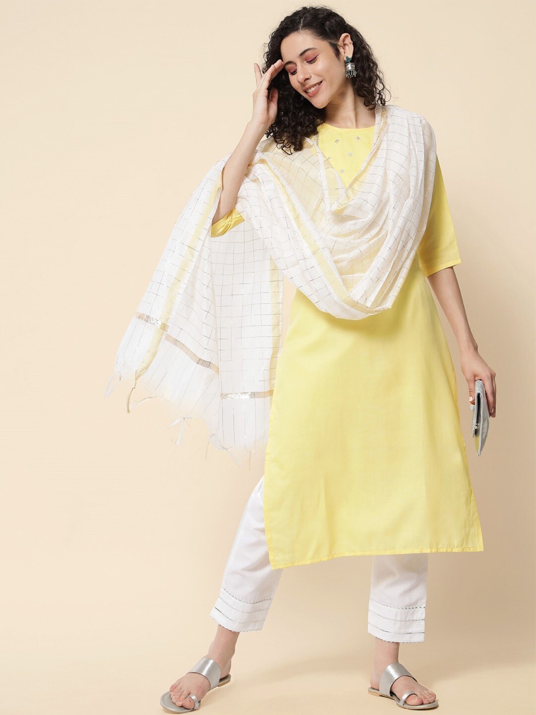 

ZEEPKART Floral Yoke Design Sequinned Kurta With Trousers & Dupatta, Yellow