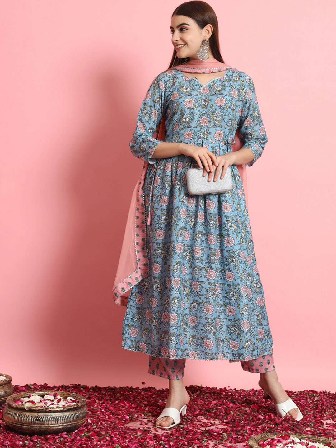 

VredeVogel Floral Printed Gotta Patti Kurta With Trousers & Dupatta, Blue