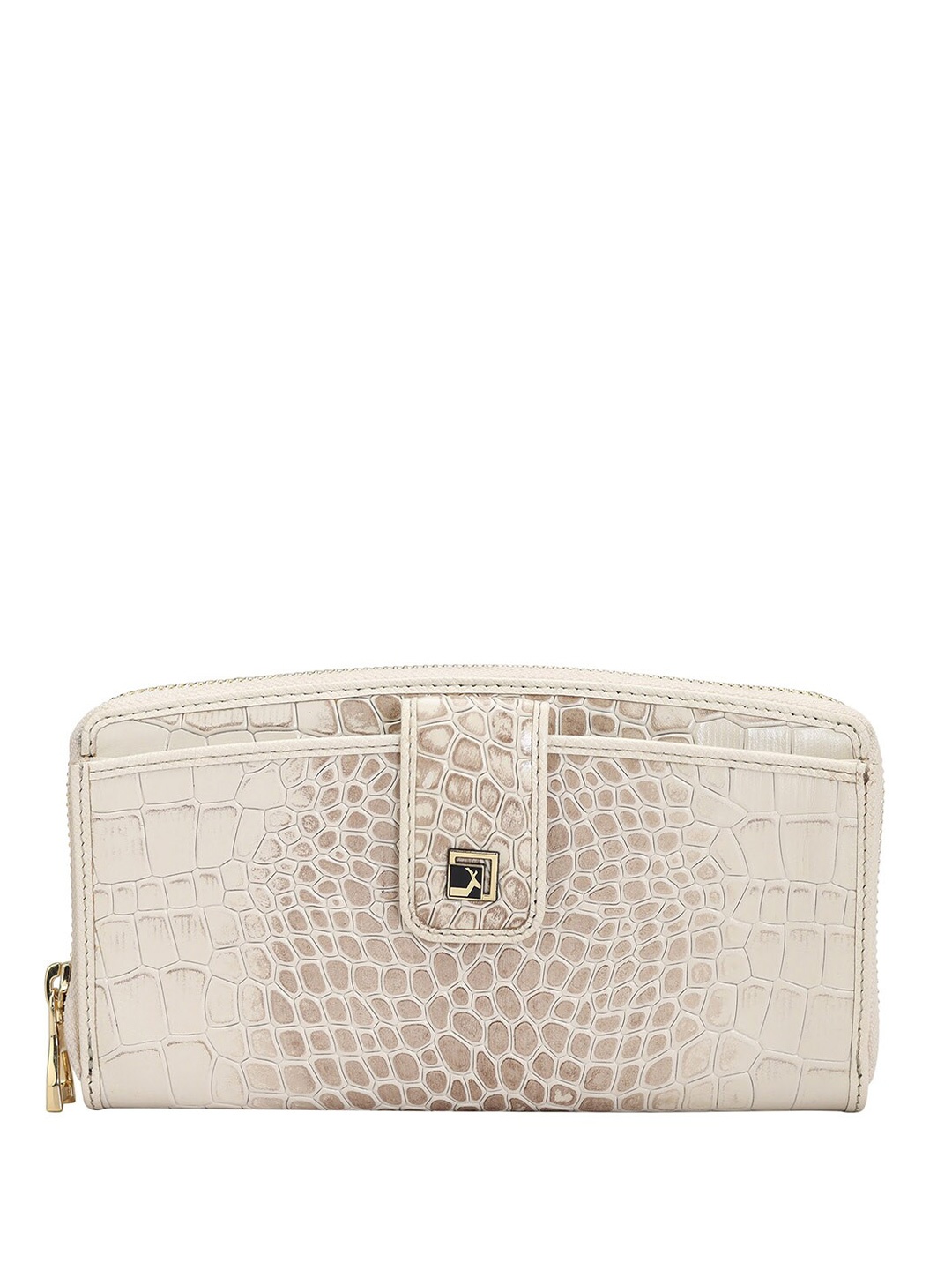 

Da Milano Women Textured Leather Zip Around Wallet, White