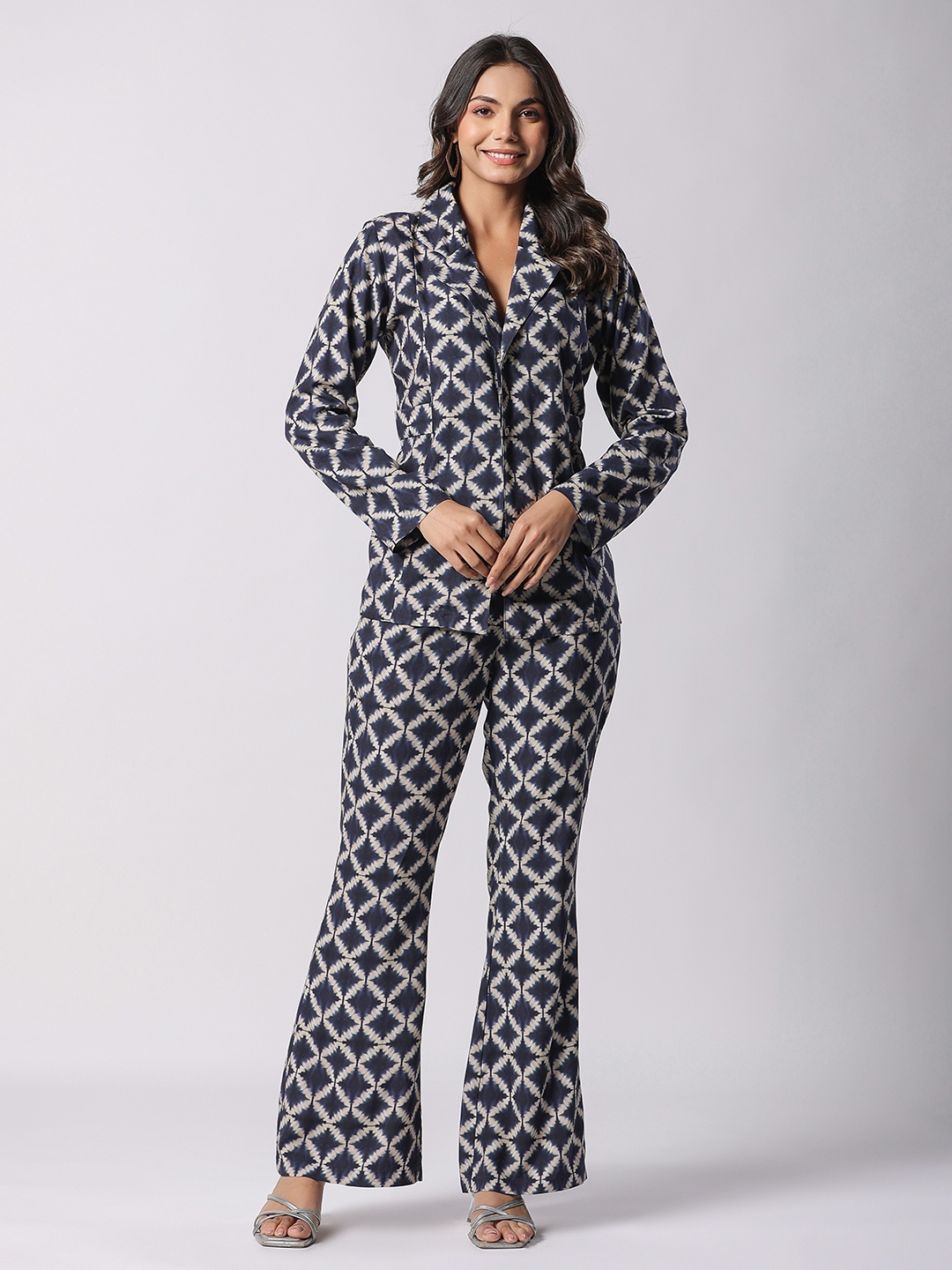 

Tistabene Printed Notched Lapel Shirt With Trousers Co-Ords, Blue