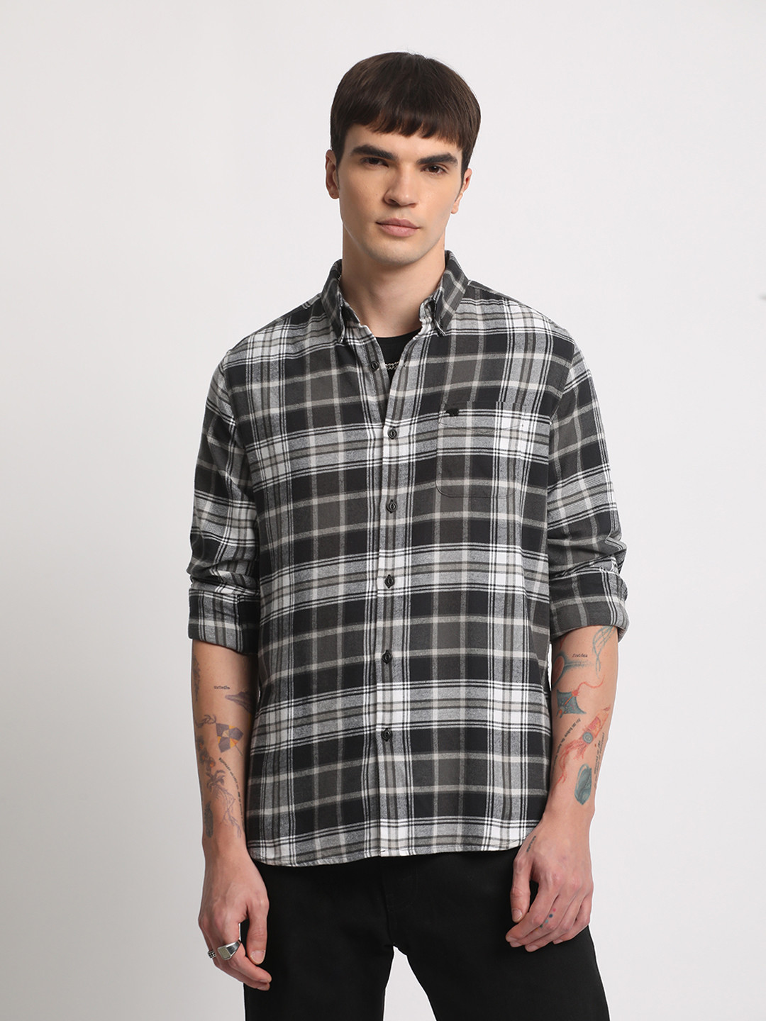 

THE BEAR HOUSE Tartan Checked Slim Fit Flannel Pure Cotton Casual Shirt, Black