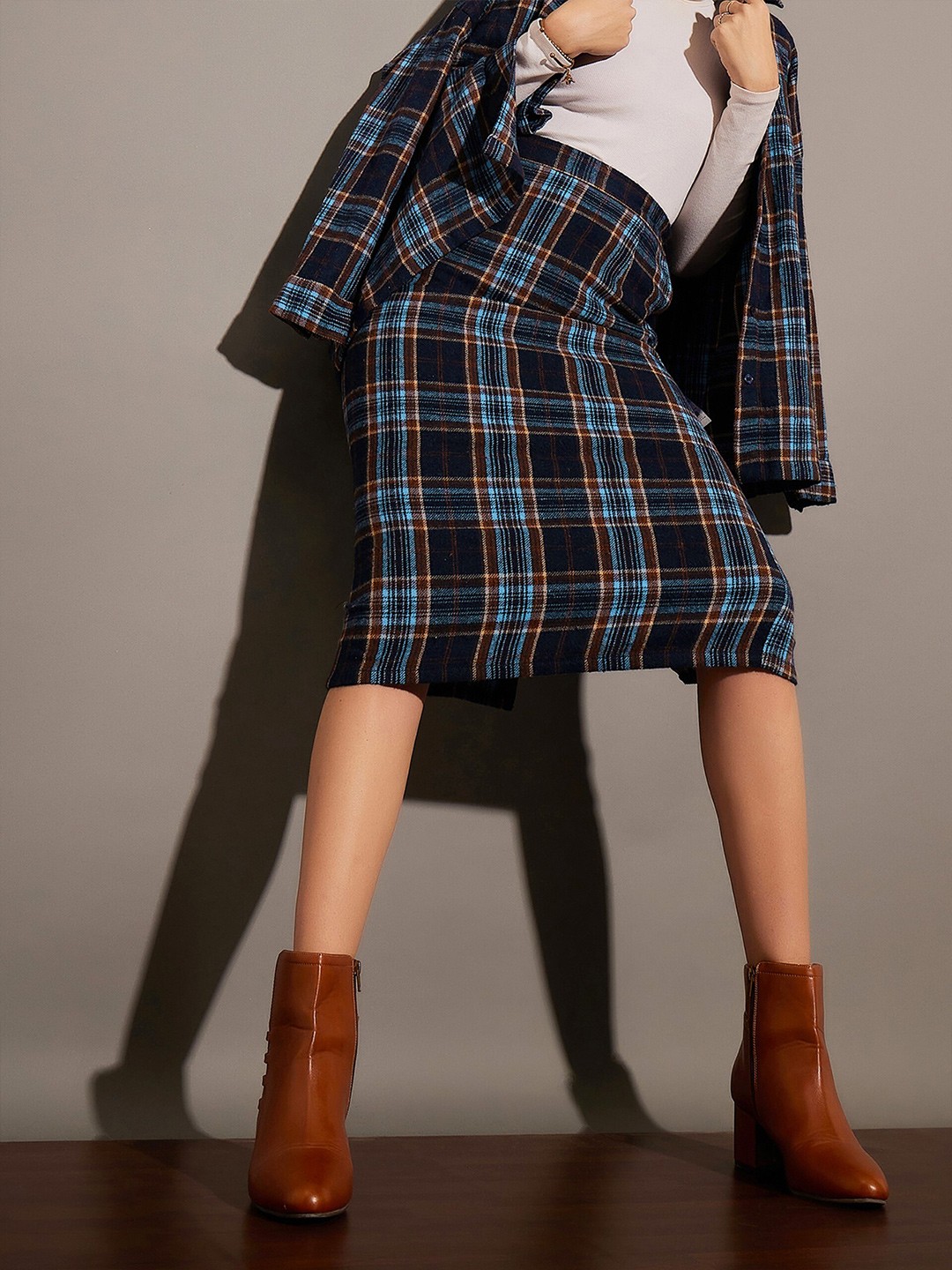 

SASSAFRAS Checked Cotton Straight Skirt, Blue