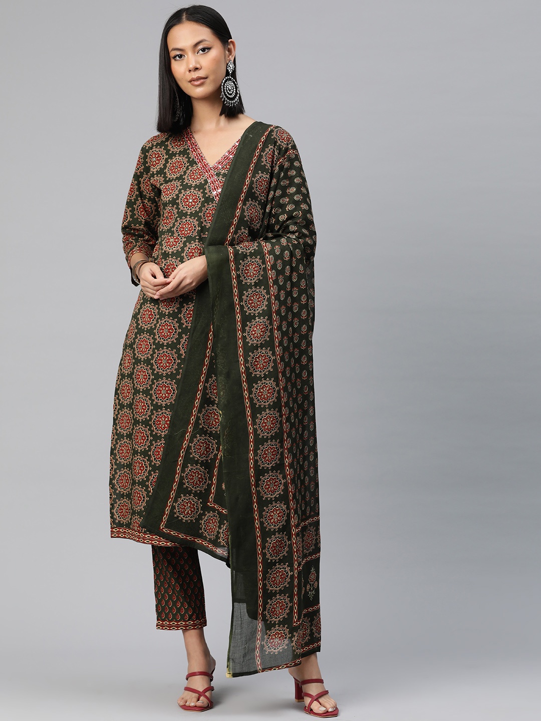 

Readiprint Floral Printed Angrakha Mirror Work Pure Cotton Kurta Set, Green