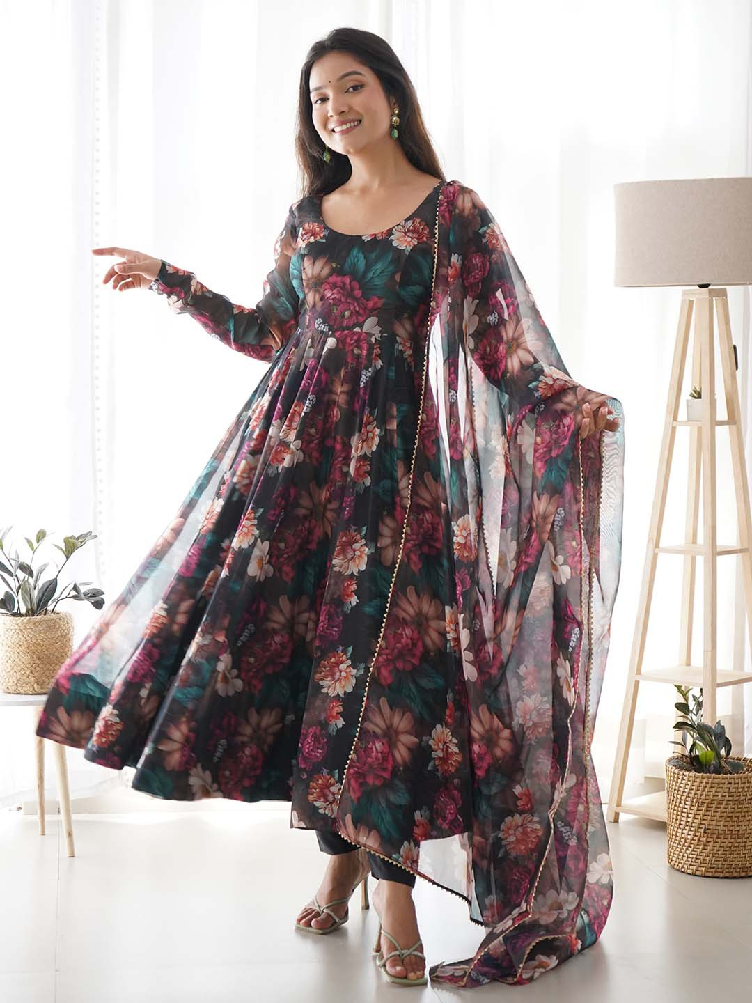 

Fusionic Floral Printed Pure Silk Anarkali Kurta With Trousers & Dupatta Set, Black