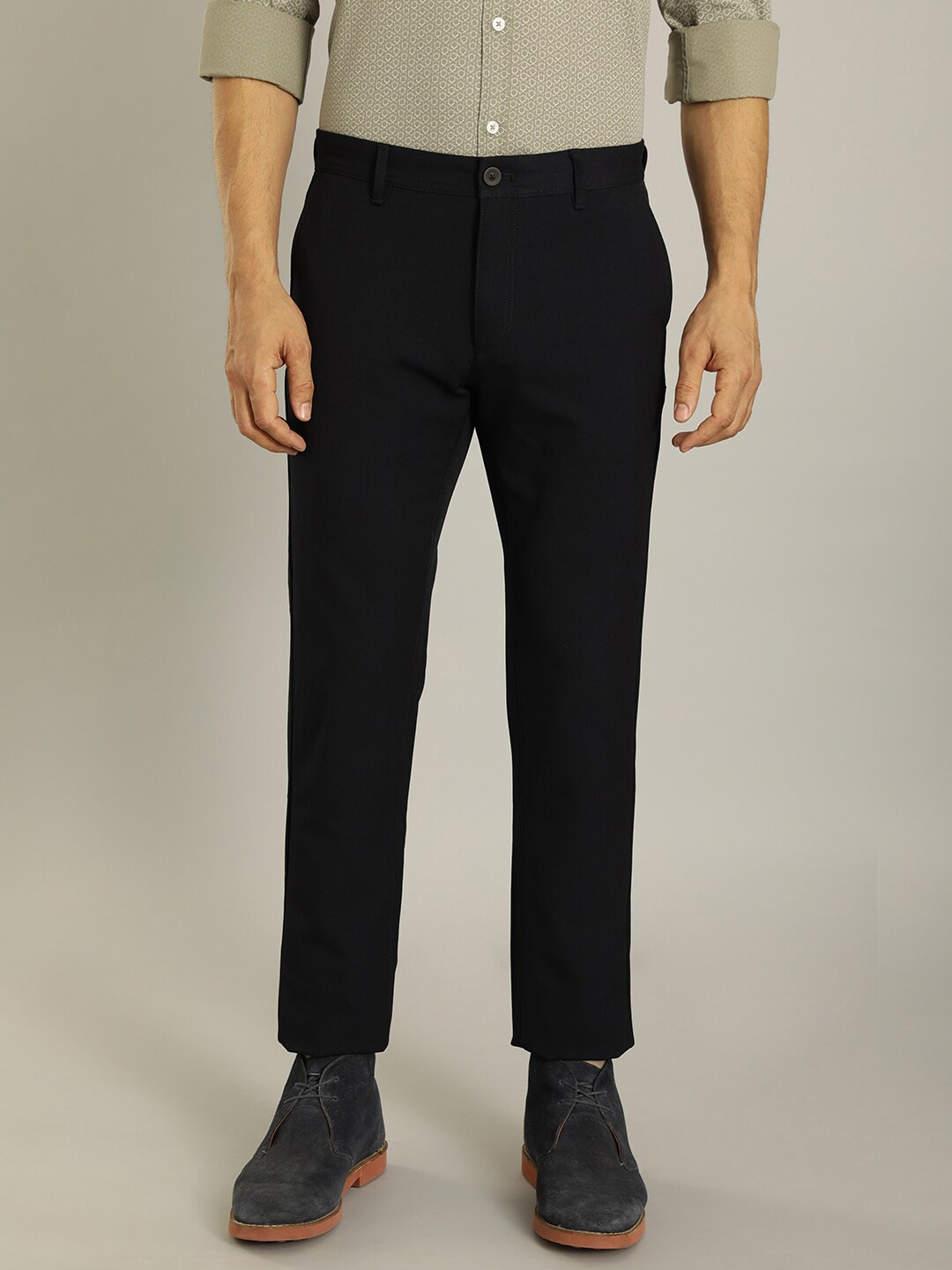 

Indian Terrain Men Brooklyn Slim Fit Mid Rise Trousers, Navy blue