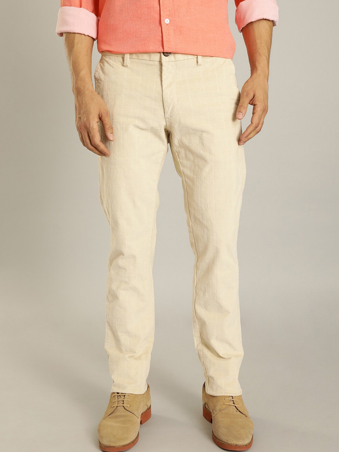 

Indian Terrain Men Brooklyn Slim Fit Chinos Trousers, White