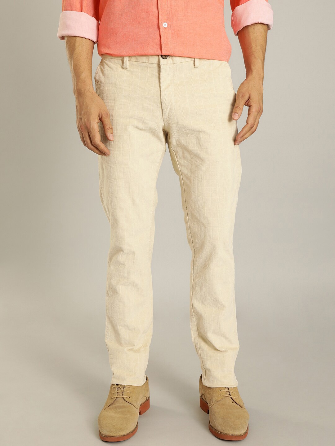 

Indian Terrain Men Brooklyn Slim Fit Chinos Trousers, White