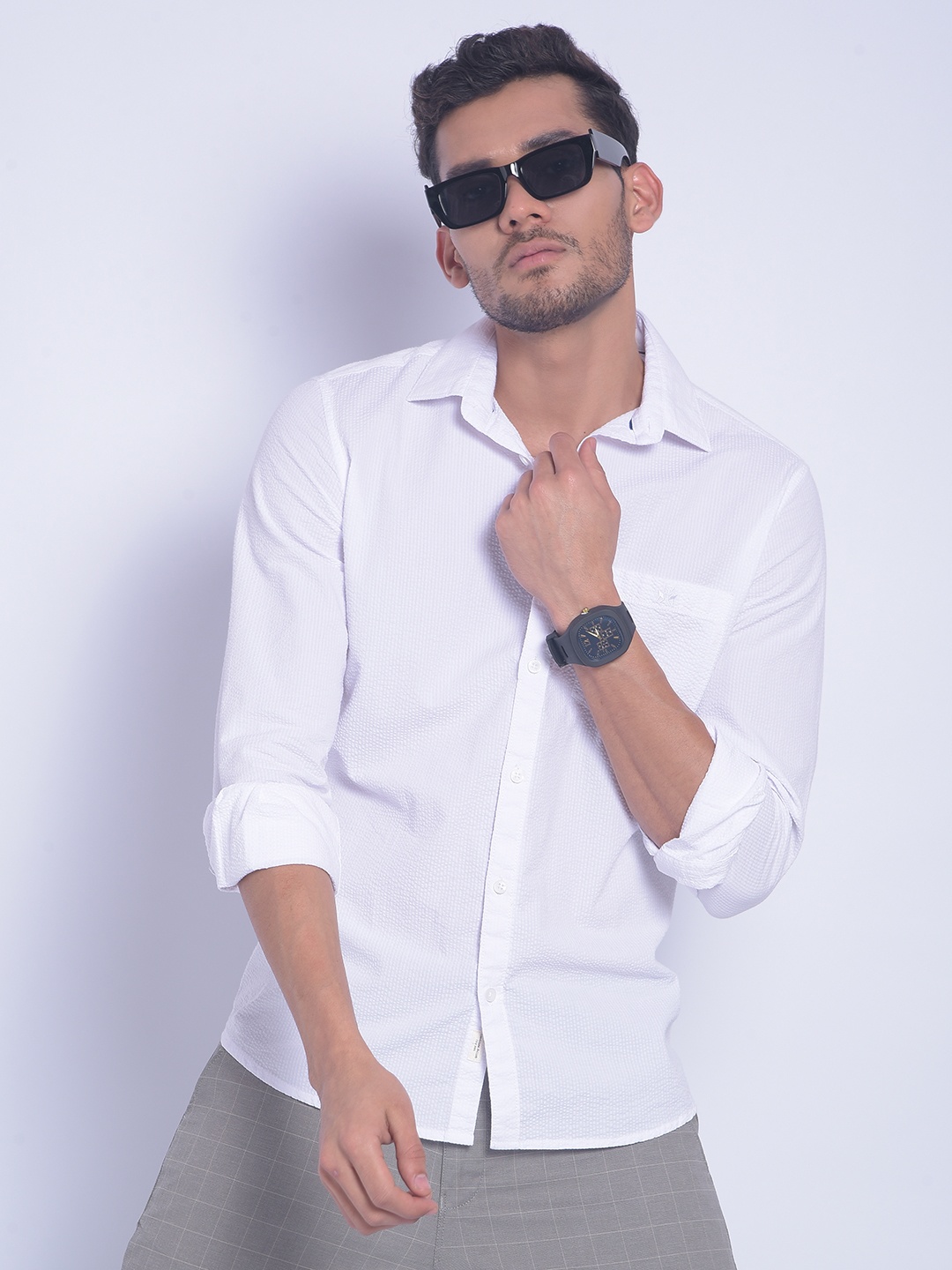 

Crimsoune Club Smart Slim Fit Textured Pure Cotton Casual Shirt, White