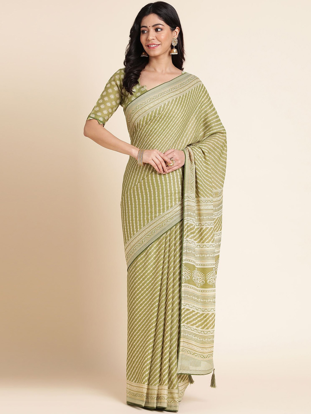 

Mitera Striped Beads And Stones Embellished Georgette Saree, Green