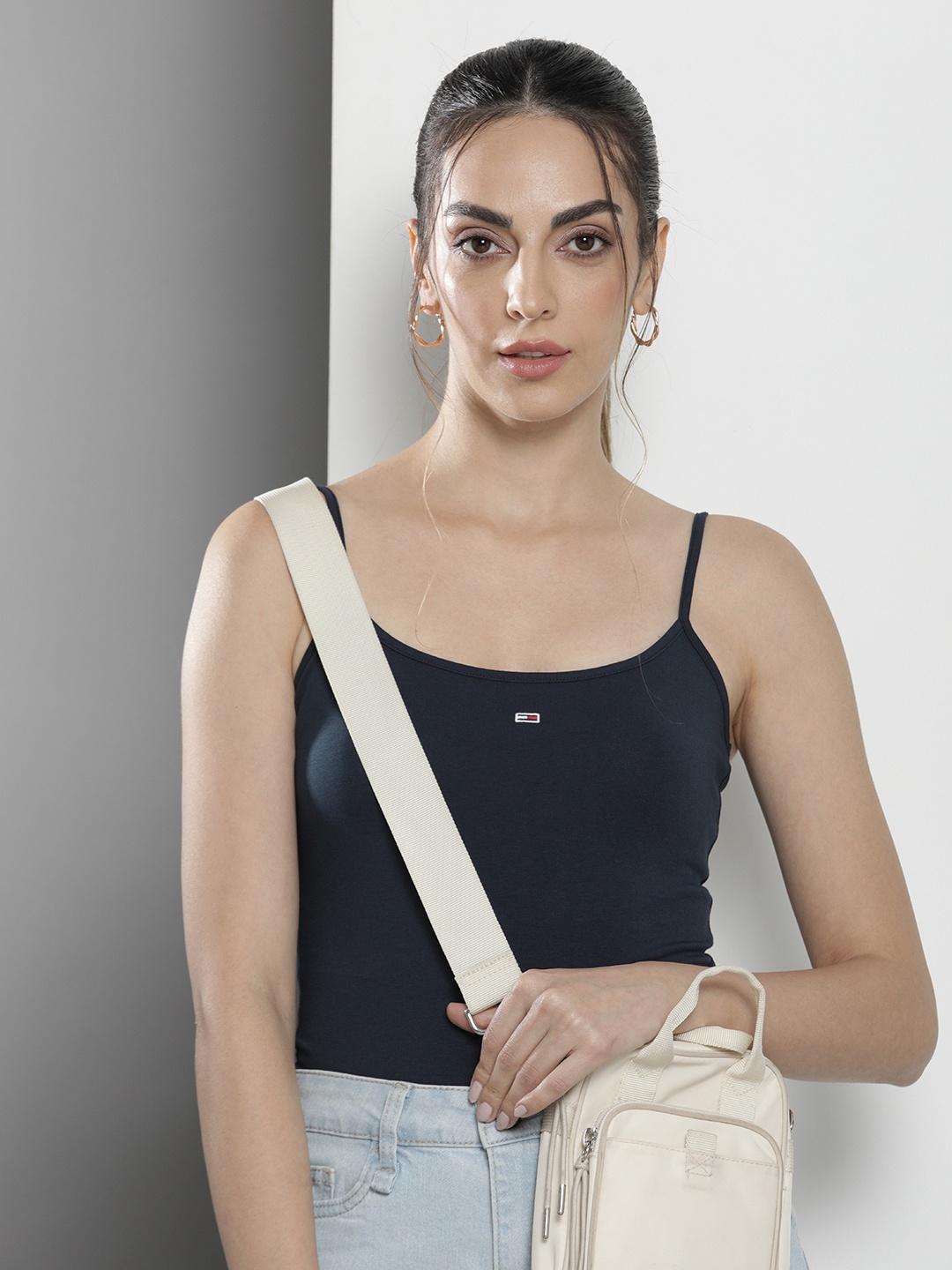 

Tommy Hilfiger Solid Sleeveless Tank Crop Top, Navy blue