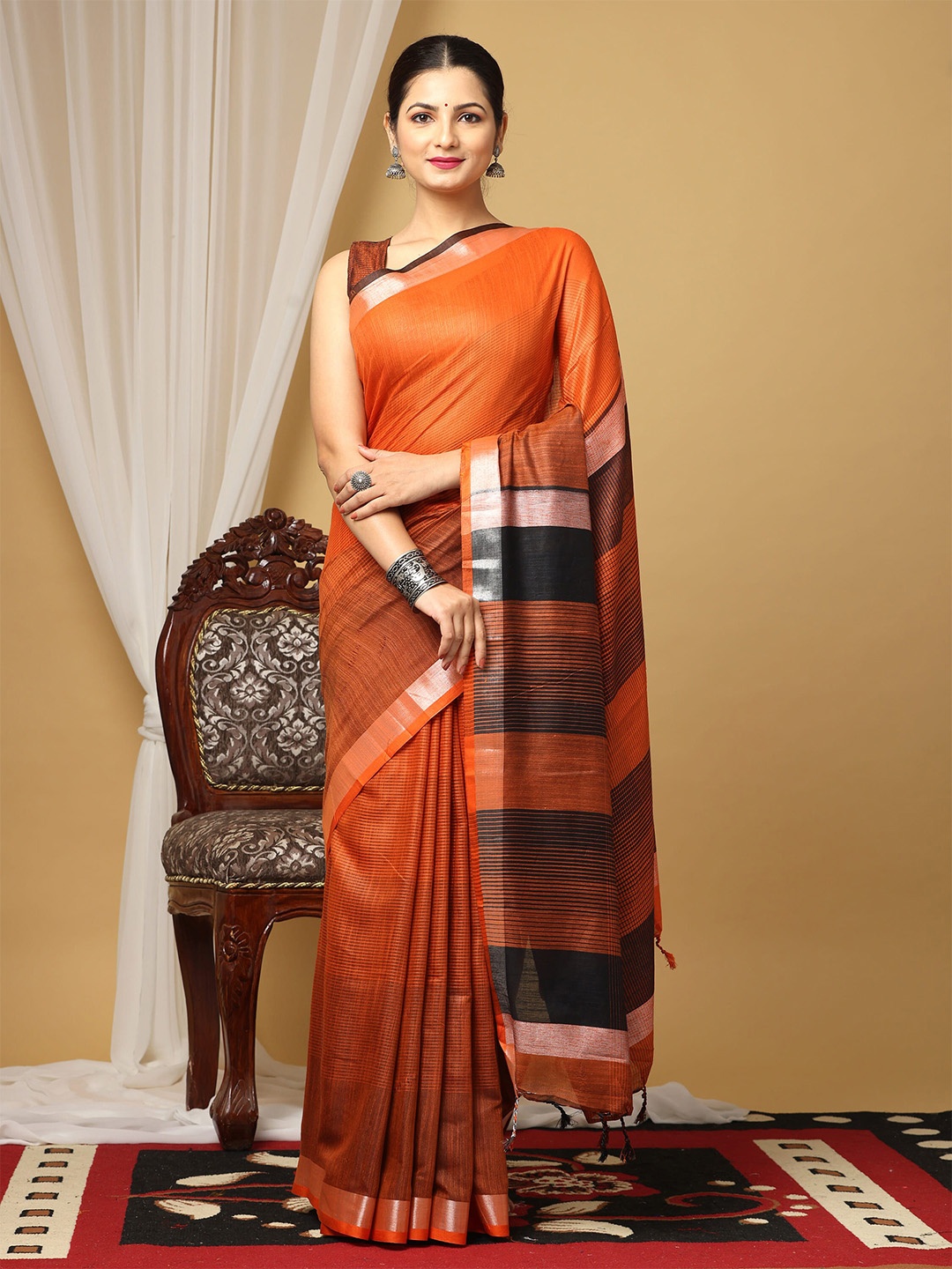 

PATLIPALLU Striped Zari Saree, Orange