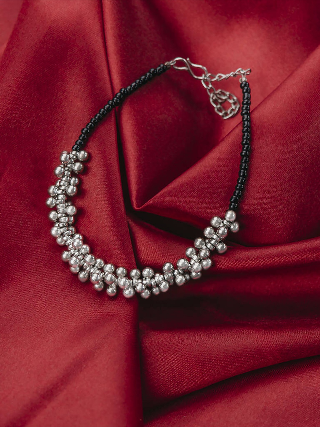 

PRIVIU Artificial Beads Beaded Anklet, Silver
