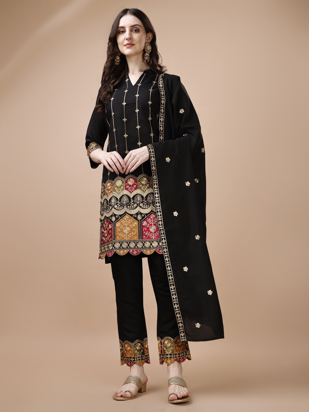 

KALINI Ethnic Motifs Embroidered Thread Work Kurta & Trousers With Dupatta, Black