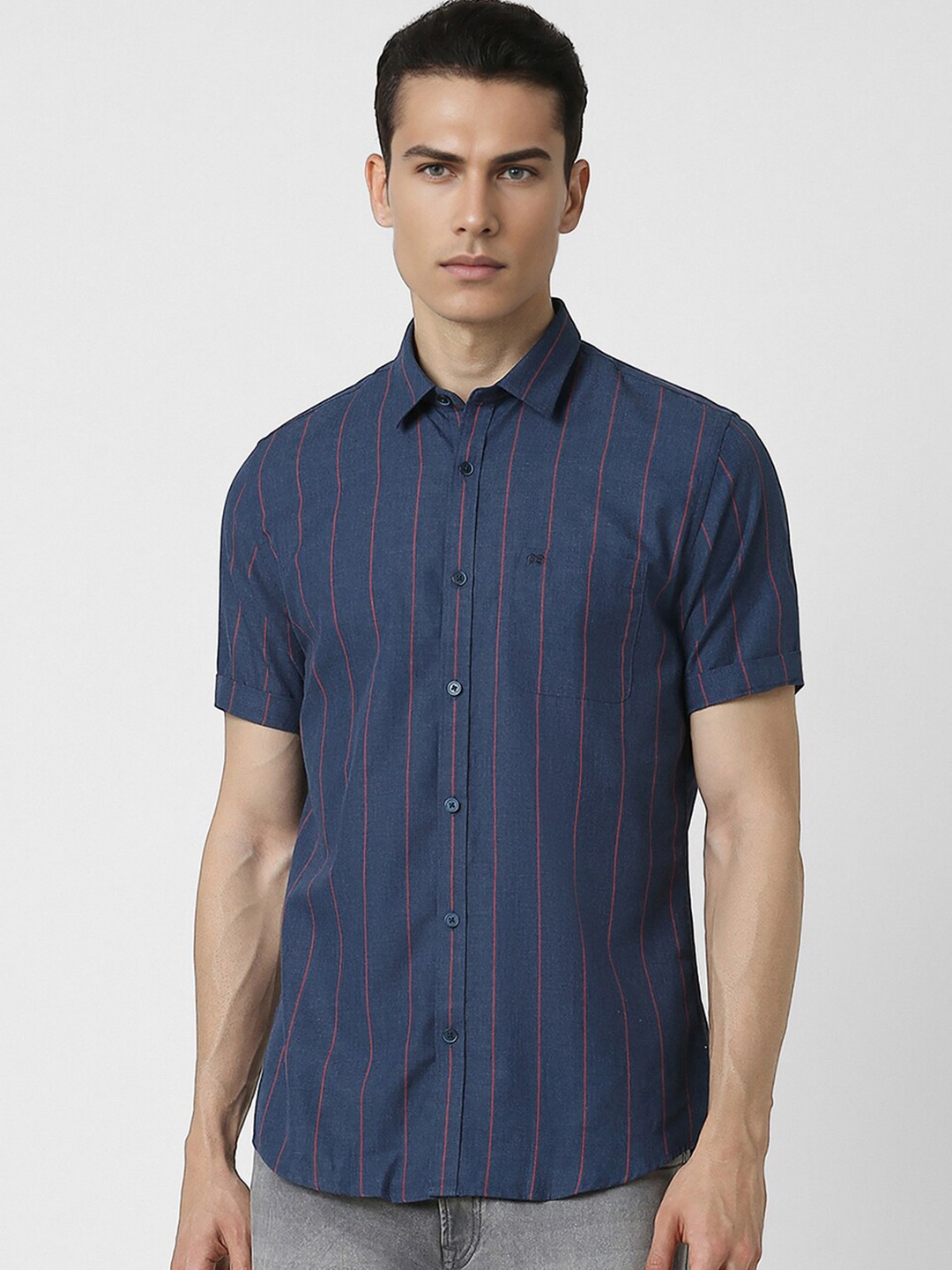 

Peter England Casuals Vertical Striped Casual Shirt, Navy blue