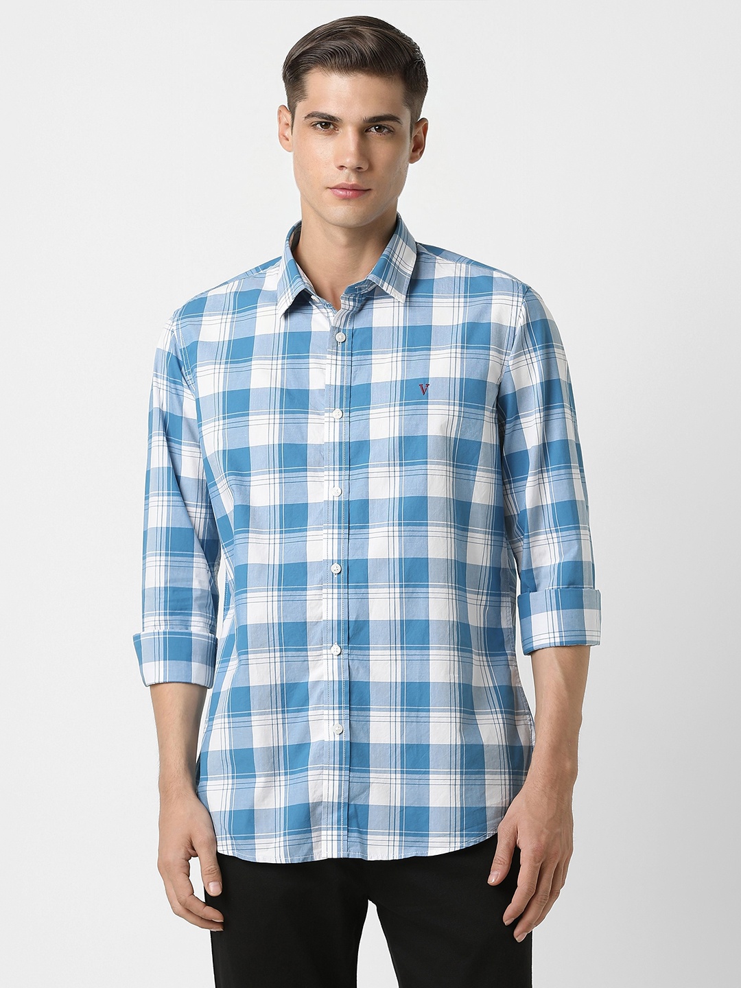 

Van Heusen Sport Men Blue Slim Fit Gingham Checks Opaque Checked Casual Shirt