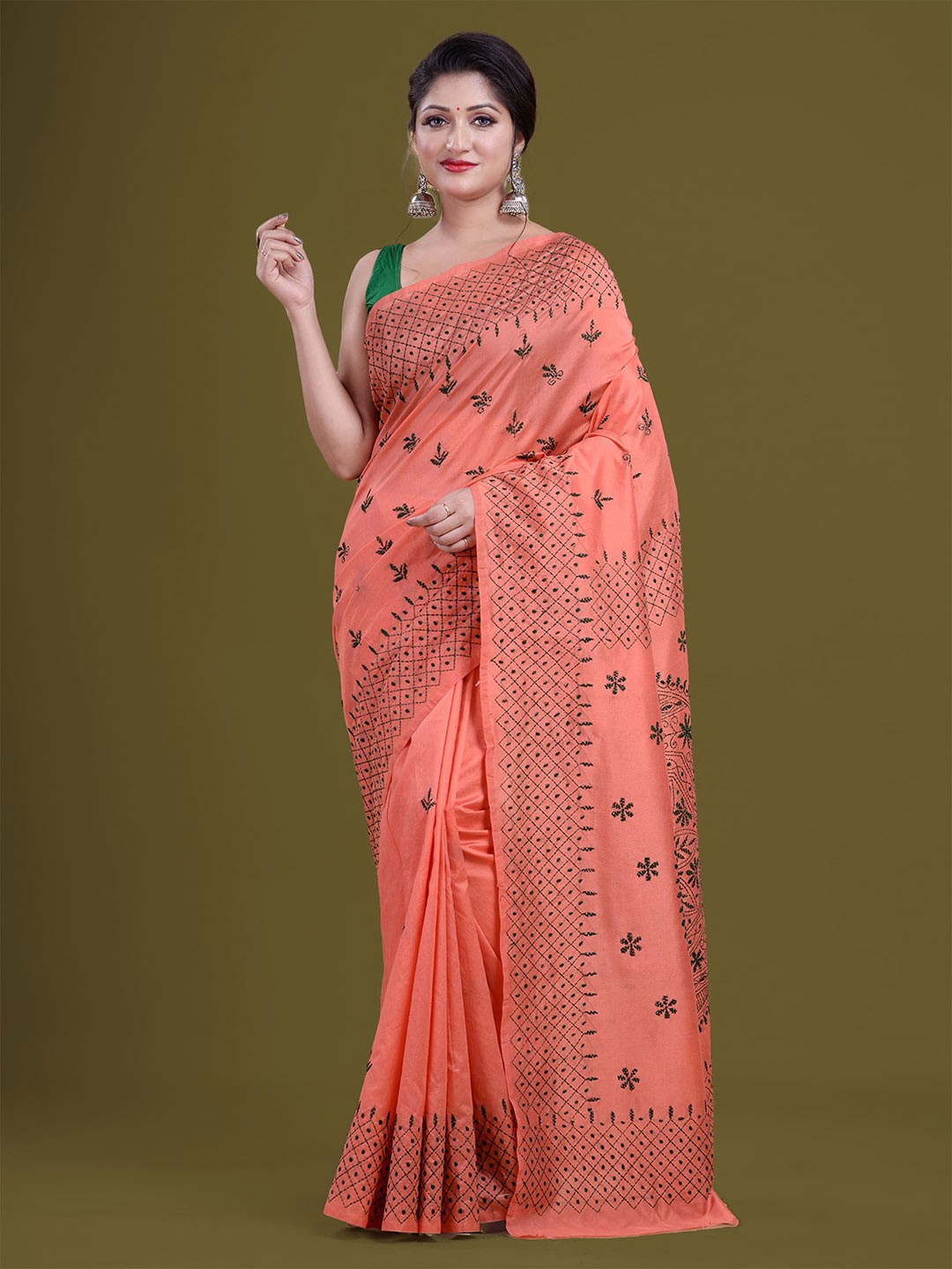 

HOUSE OF ARLI Ethnic Motifs Kantha Work Saree, Peach