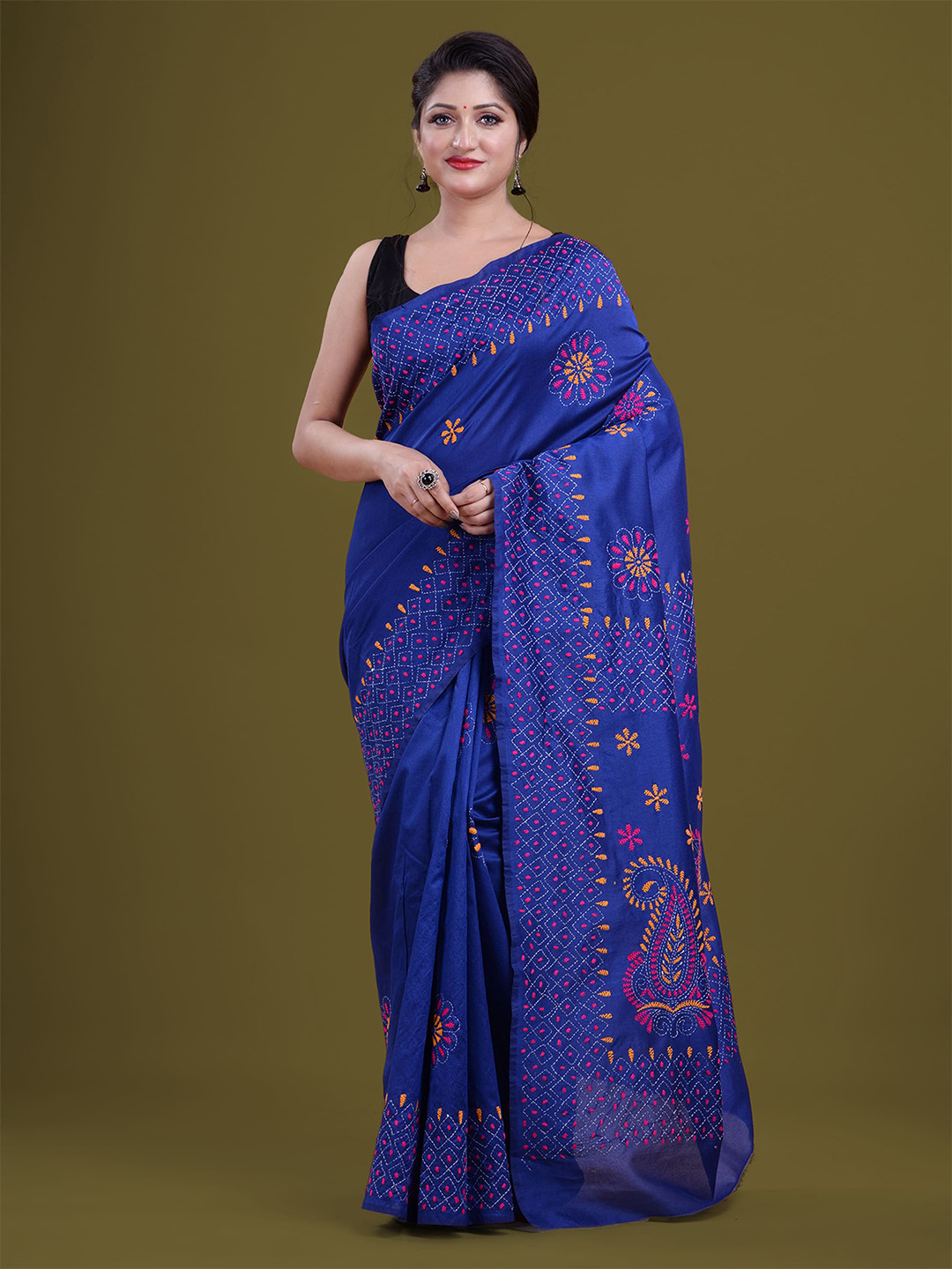 

HOUSE OF ARLI Floral Embroidered Kantha Work Art Silk Saree, Blue
