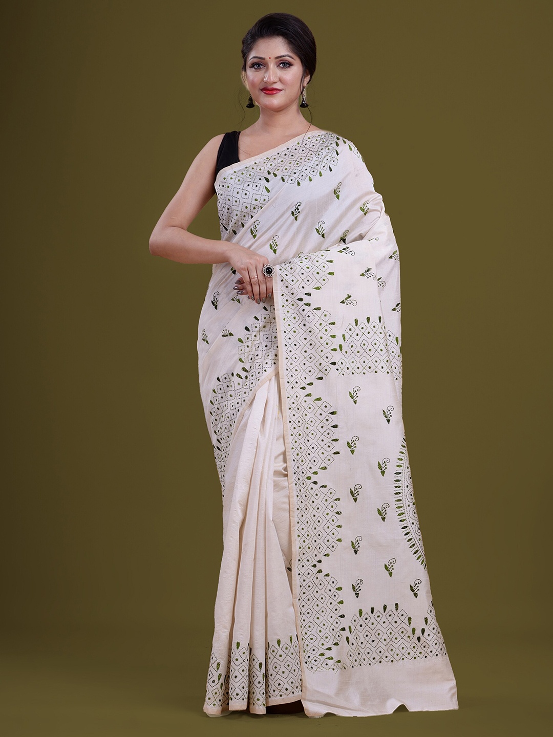 HOUSE OF ARLI Floral Embroidered Kantha Work Art Silk Saree, White