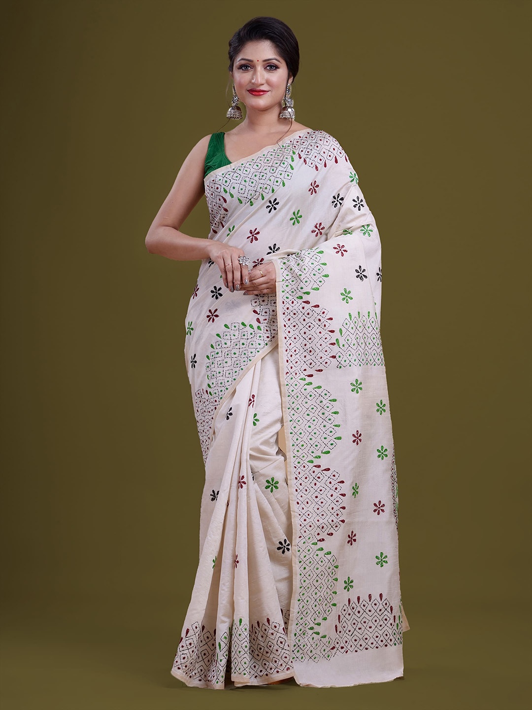 

HOUSE OF ARLI Ethnic Motifs Embroidered Kantha Work Saree, White