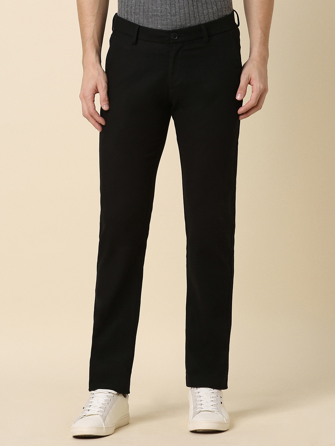

Allen Solly Men Mid-Rise Plain Cotton Slim Fit Trousers, Black