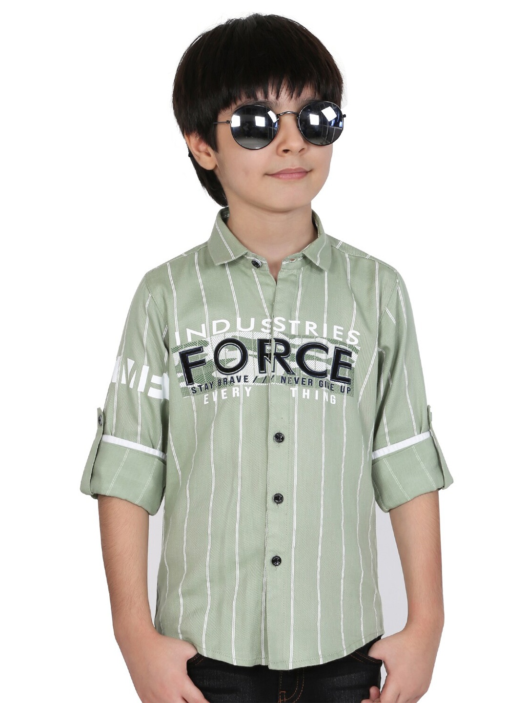 

BAESD Boys Classic Typography Printed Roll-Up Sleeves Cotton Casual Shirt, Green