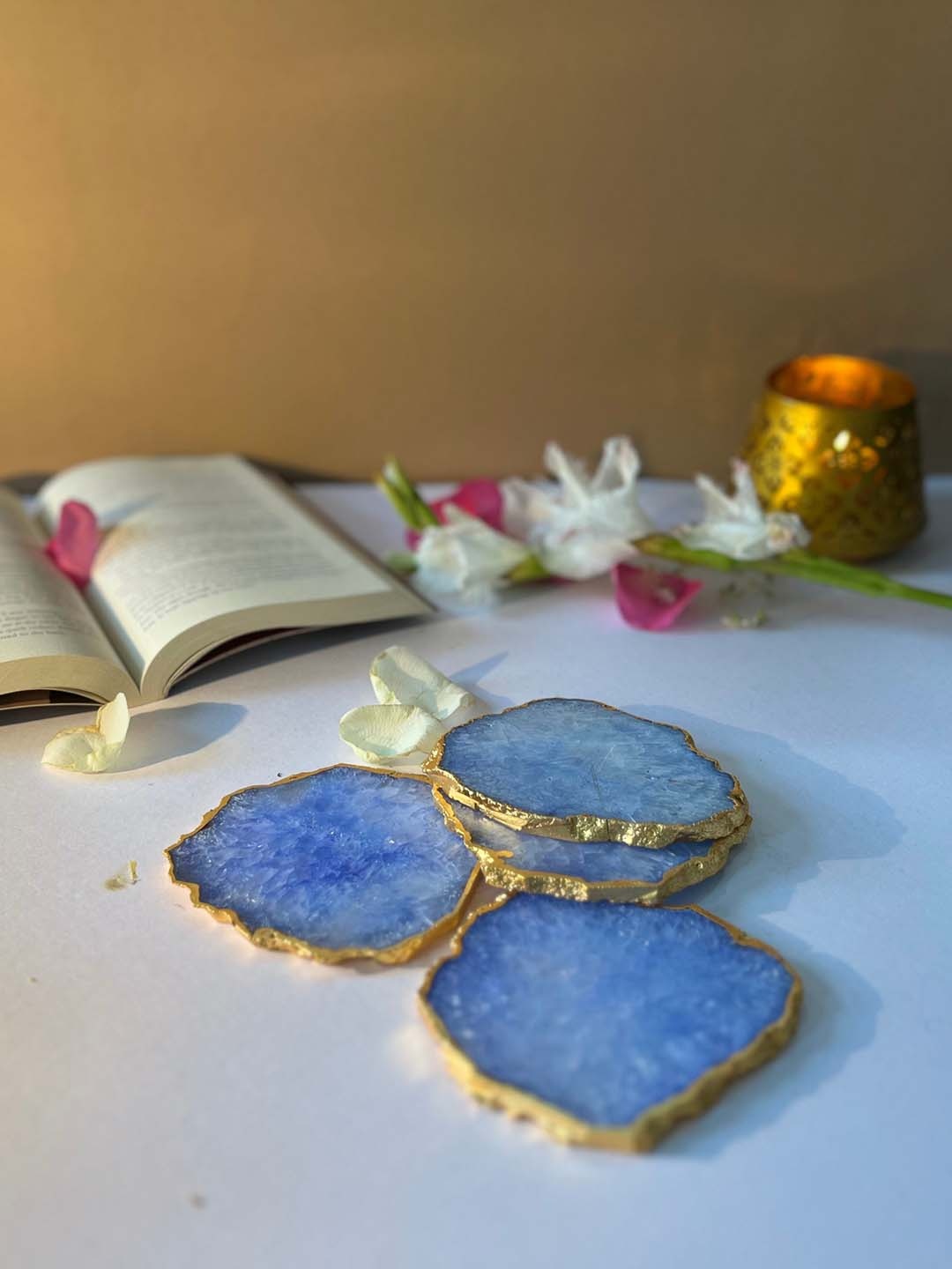 

HOMEARTE Blue 4 Pieces Textured Round Agate Stone Coasters