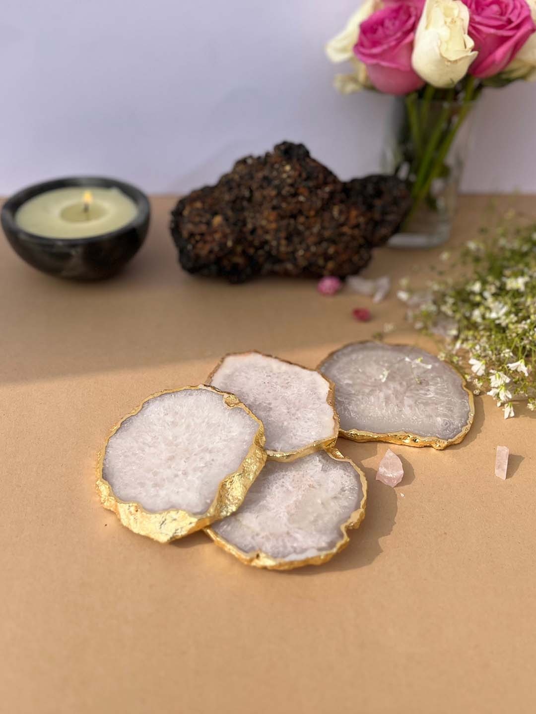 

HOMEARTE White 4 Pieces Textured Round Agate Stone Coasters