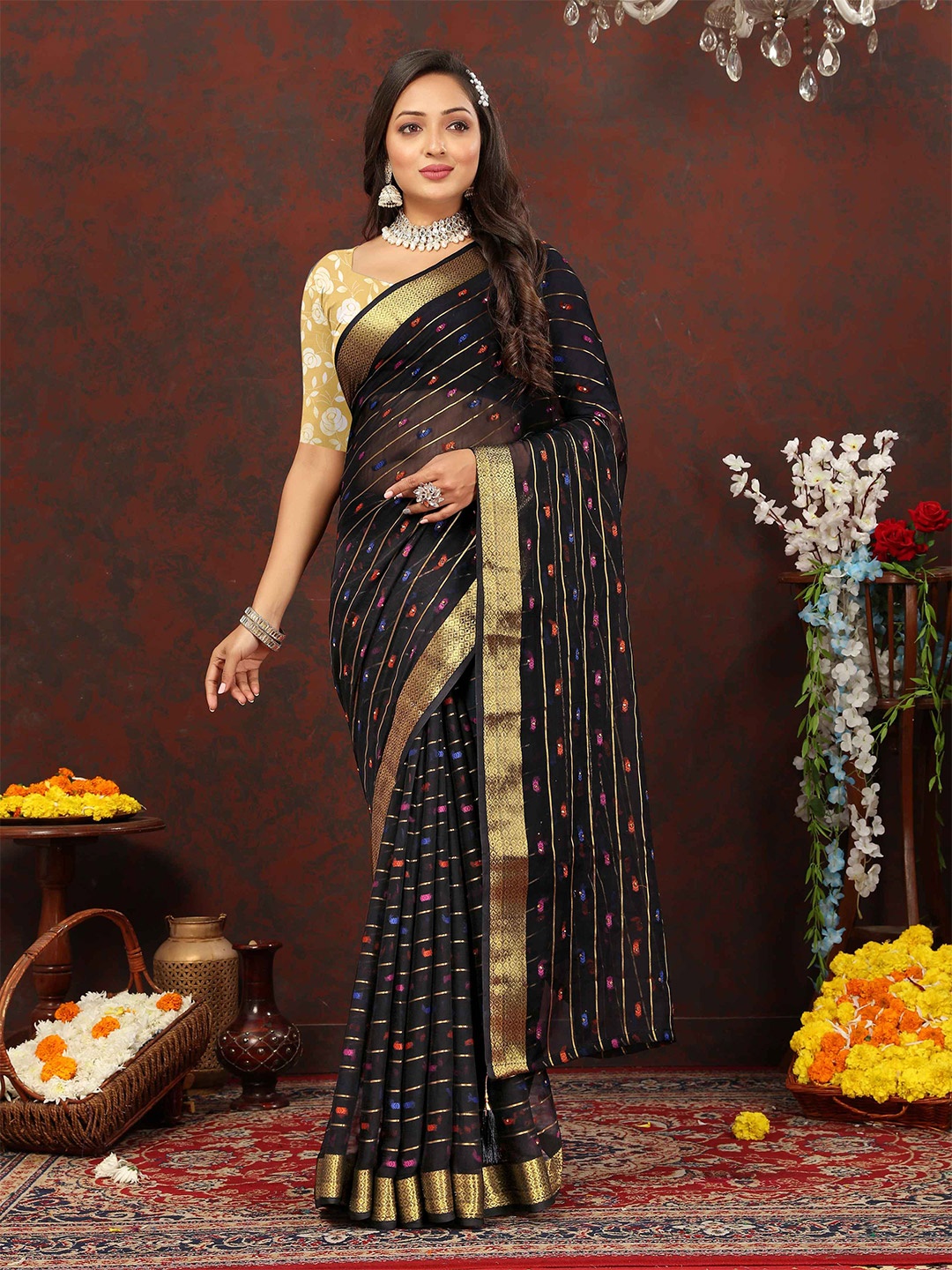 

Rhey Striped Woven Design Zari Banarasi Saree, Black