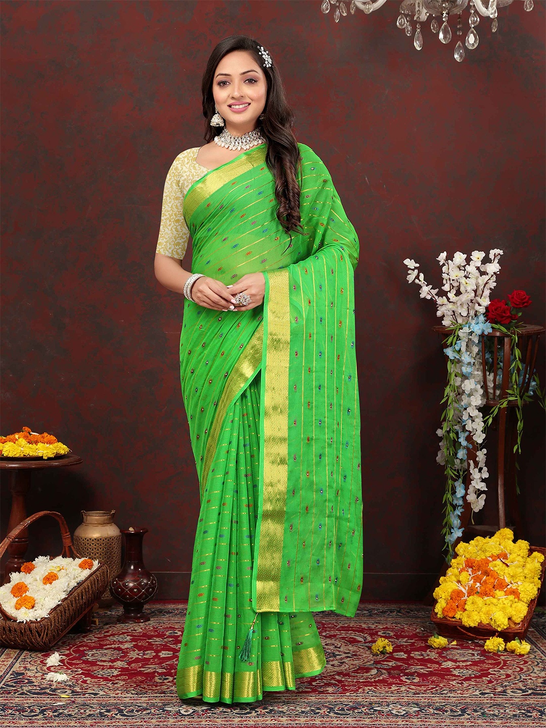 

Rhey Striped Woven Design Zari Banarasi Saree, Green