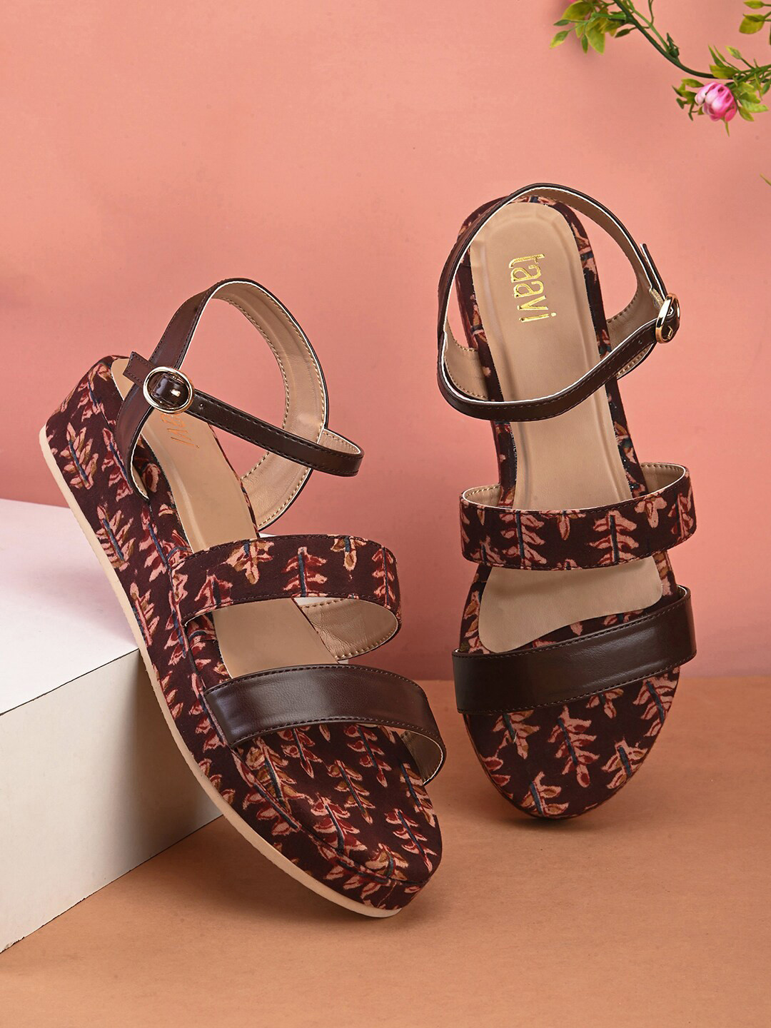 

Taavi Printed Flatform Heels, Brown