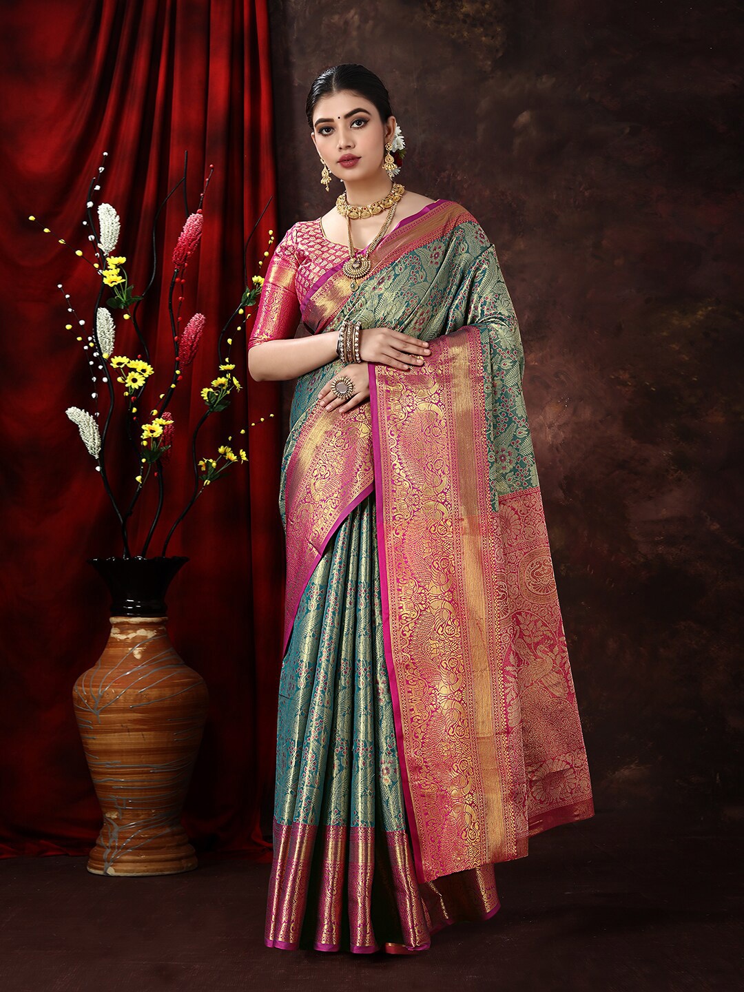 

JUST FASHION Woven Design Zari Kanjeevaram Saree, Turquoise blue