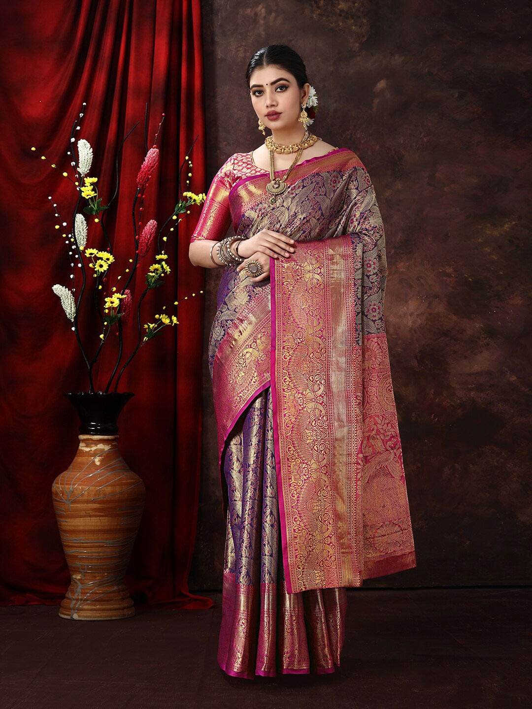 

JUST FASHION Woven Design Zari Kanjeevaram Saree, Purple