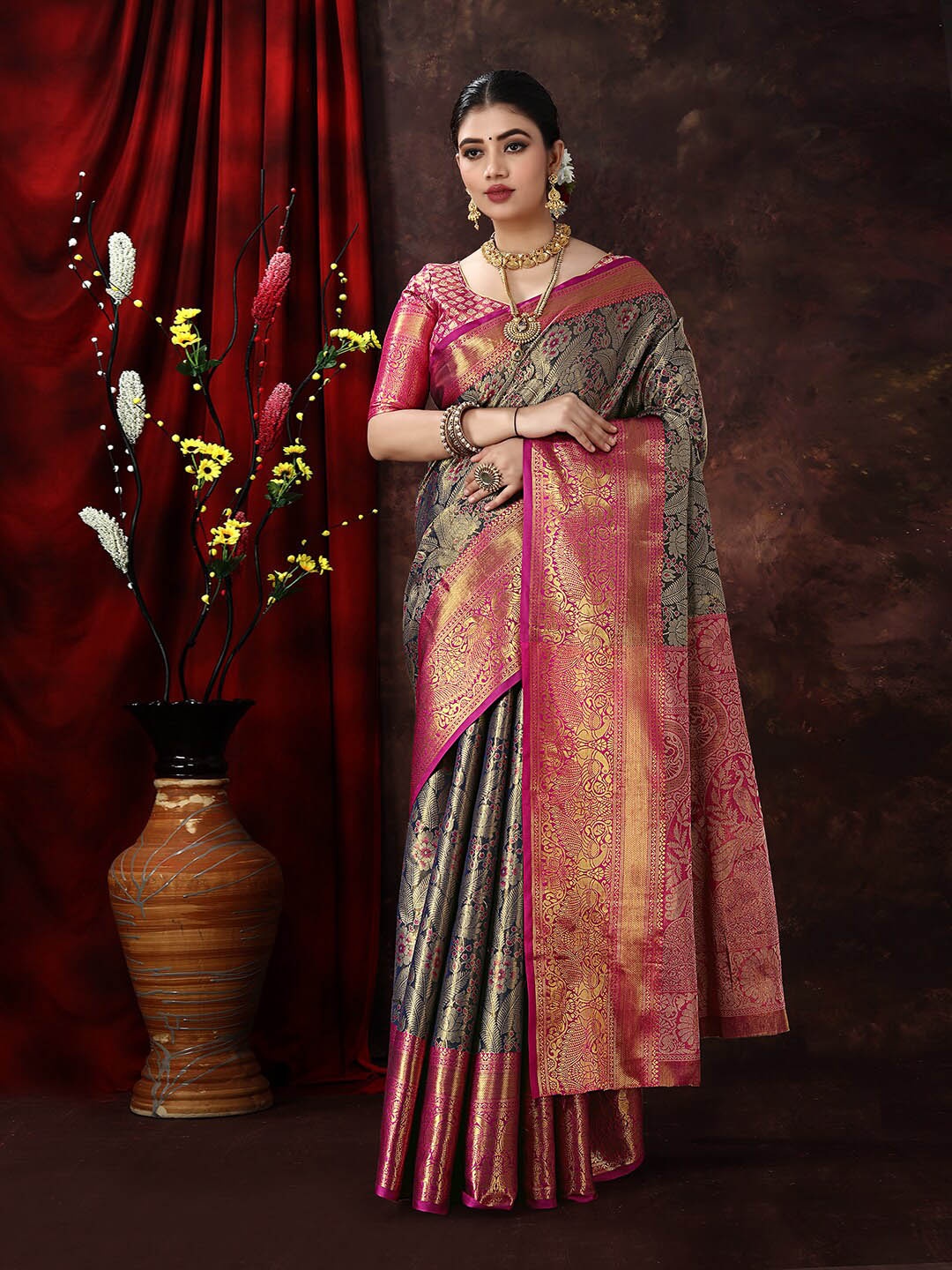 

JUST FASHION Woven Design Zari Kanjeevaram Saree, Navy blue