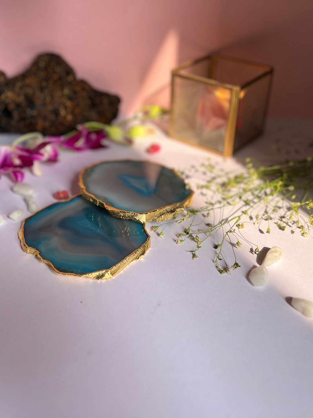 

HOMEARTE Turquoise Blue 2 Pieces Textured Round Agate Stone Coasters