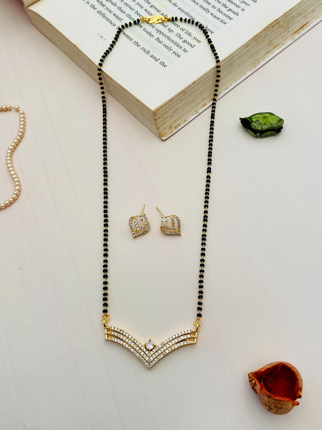 

ABDESIGNS Gold-Plated Stone-Studded & Beaded Mangalsutra With Earrings