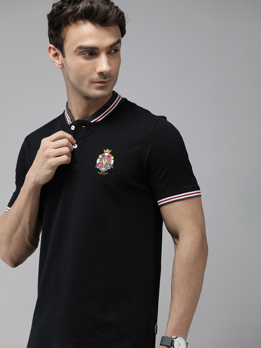

Van Heusen Men Polo Collar Pure Cotton T-shirt, Black