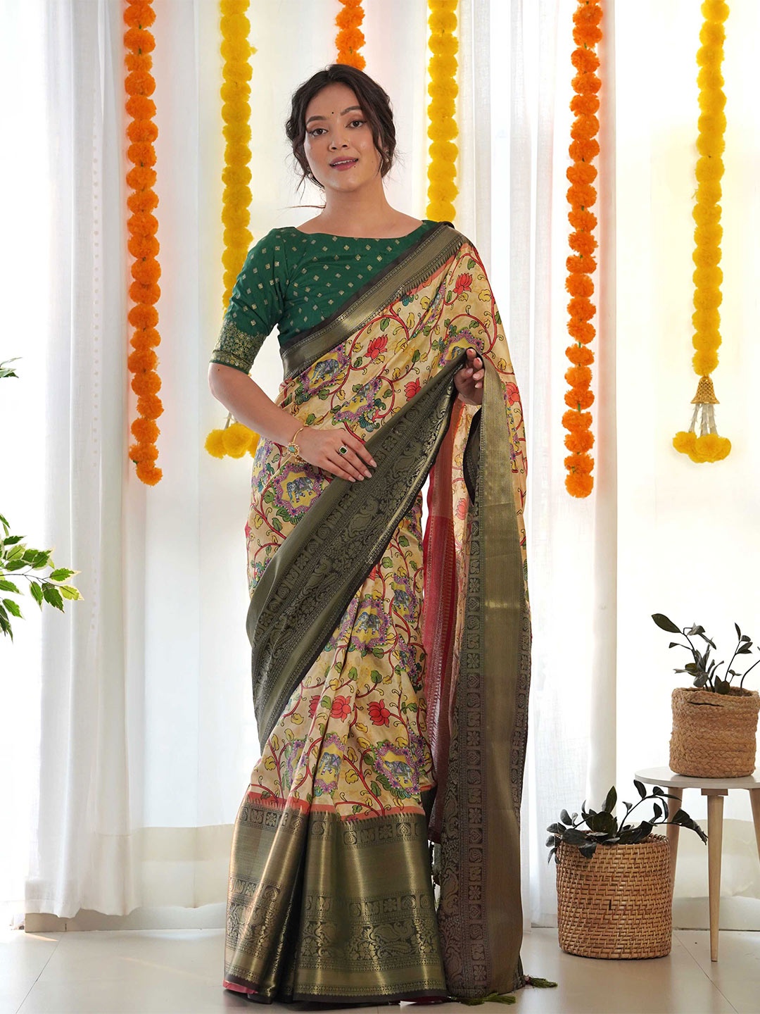 

Mitera Kalamkari Printed Zari Silk Saree, Yellow
