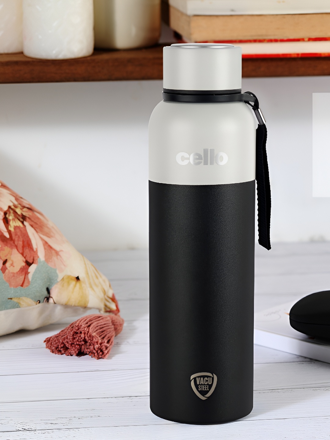 

Cello Neo Kent Black Stainless Steel Double walled insulated Water Bottle 500 ml