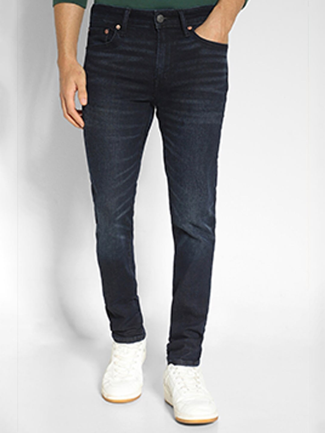 

AMERICAN EAGLE OUTFITTERS Men AirFlex Slim Fit Mid-Rise Light Fade Stretchable Jeans, Navy blue