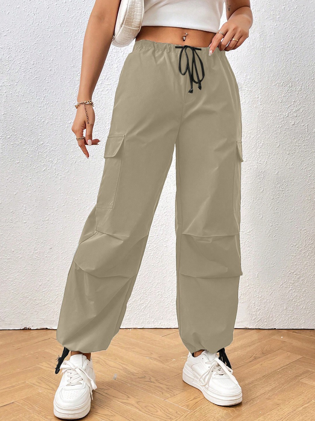 

AAHWAN Women Loose Fit High Rise Drawstring Cotton Cargos Trousers, Off white