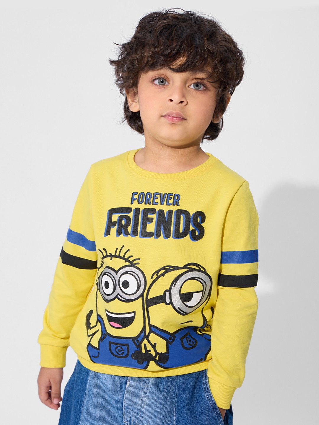 

The Souled Store Infant Boys Yellow Minion Printed Long Sleeves Pullover