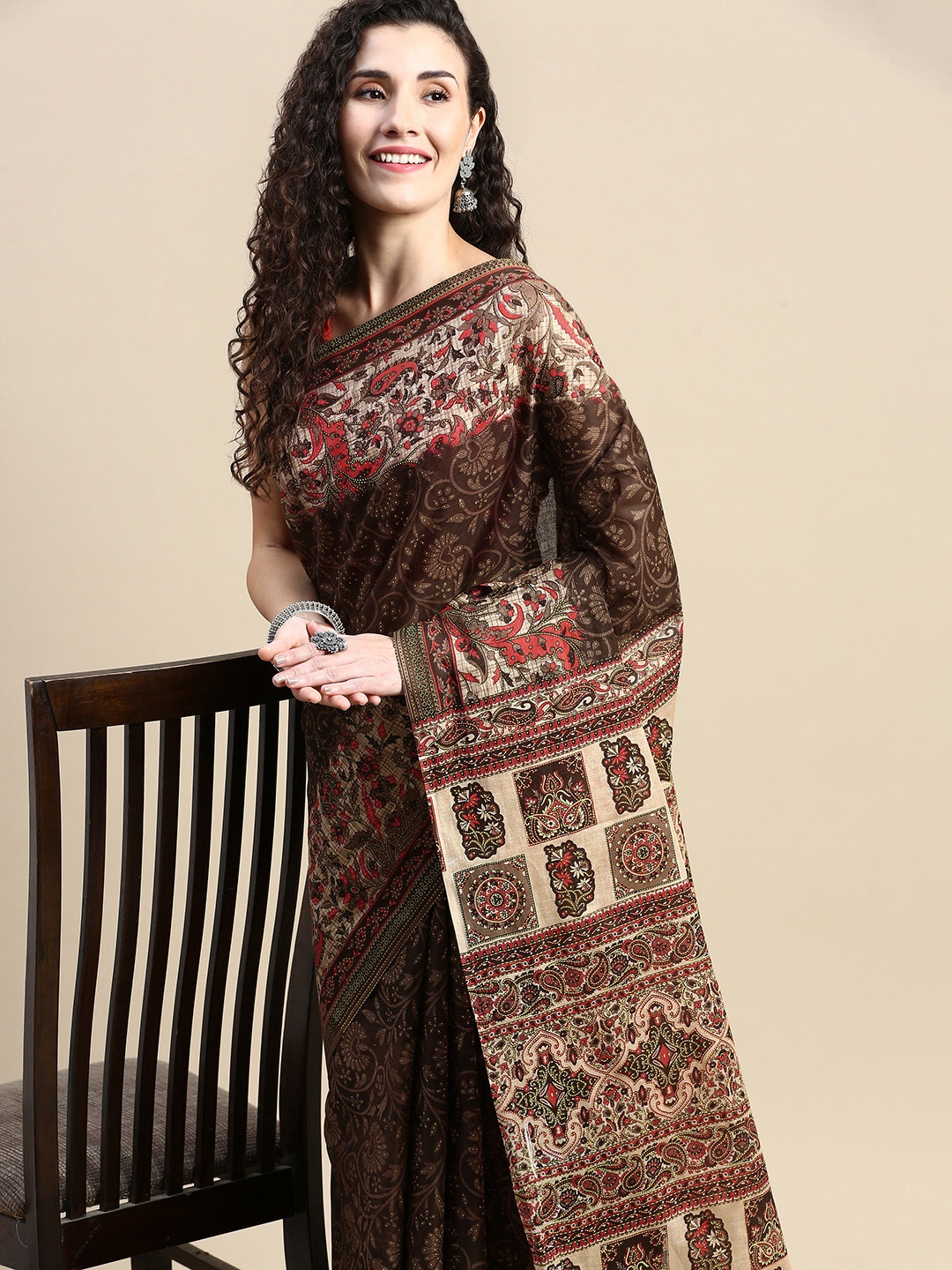 

SHANVIKA Floral Pure Cotton Saree, Brown