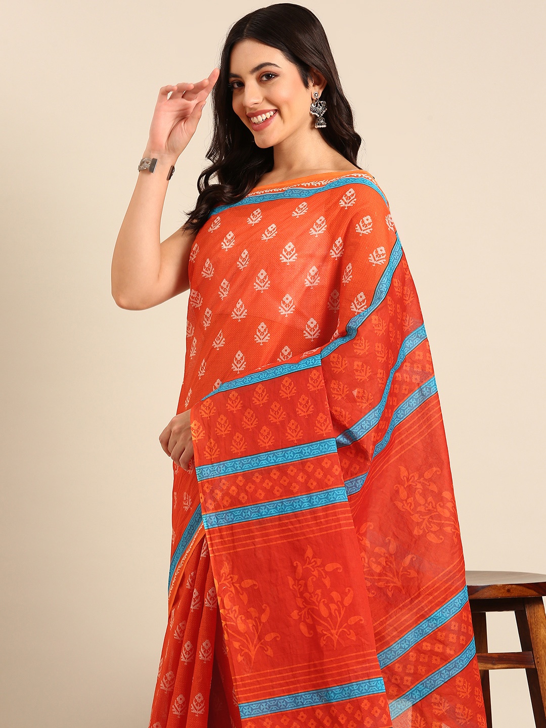 

SHANVIKA Ethnic Motifs Pure Cotton Saree, Orange